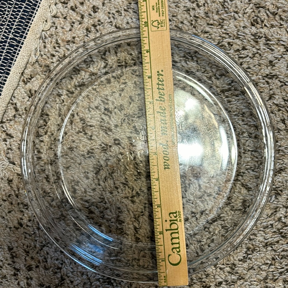 Vintage Anchor Hocking 9” Pie Pan